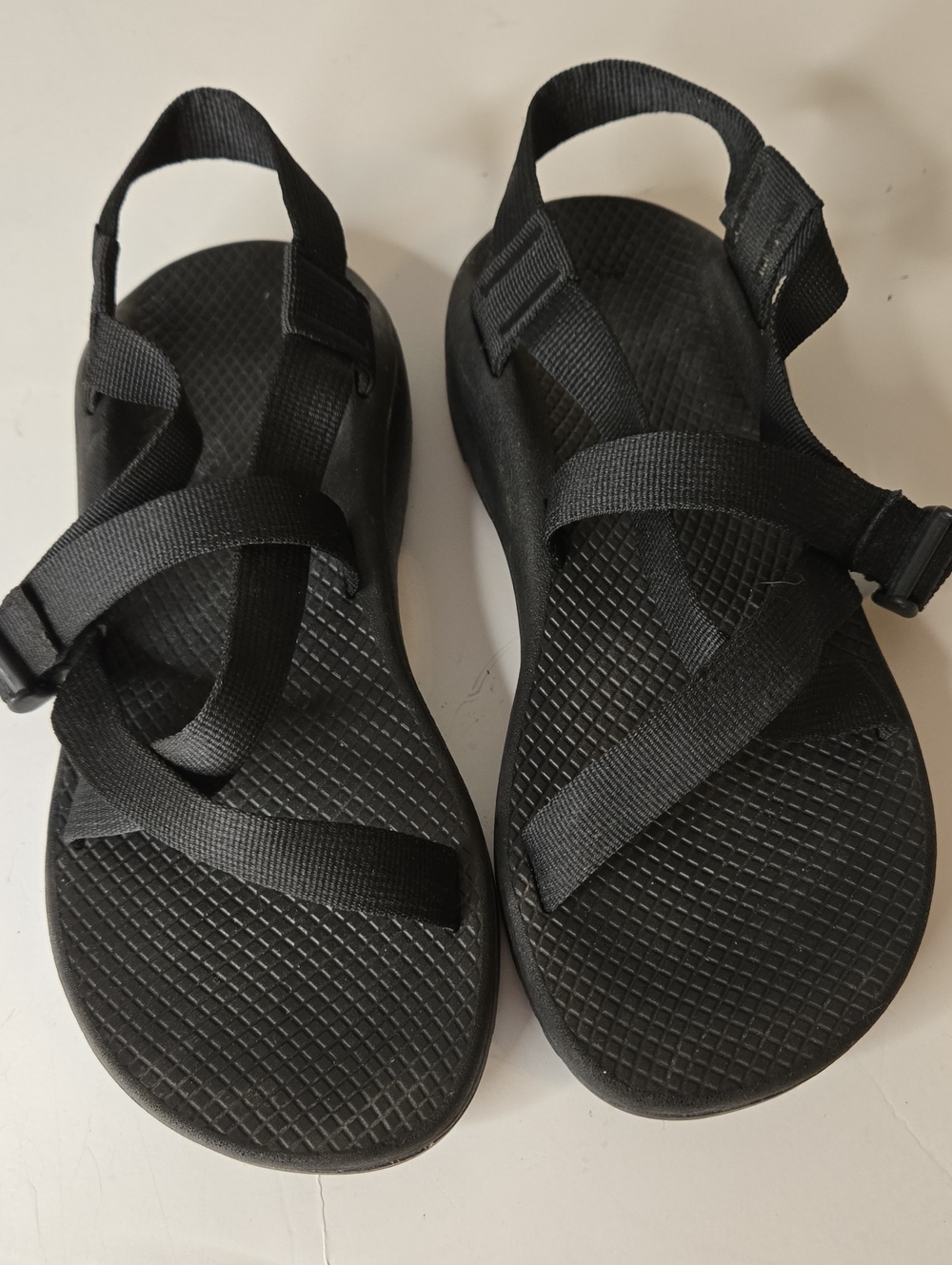 CHACO Women’s black Sandal Size 9